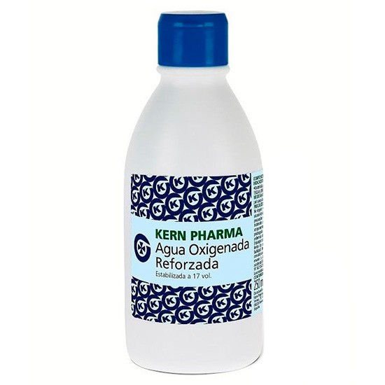 Agua oxigenada kern pharma 250 ml Imagen de Agua oxigenada kern pharma 250 ml