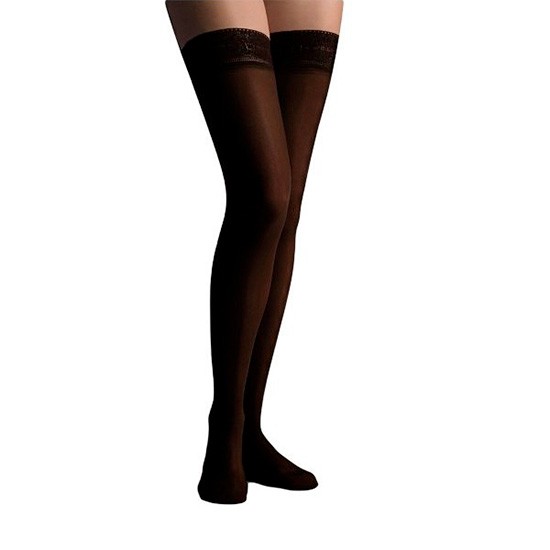 Imagen de Farmalastic Media Larga con Blonda Normal talla Reina Plus negro