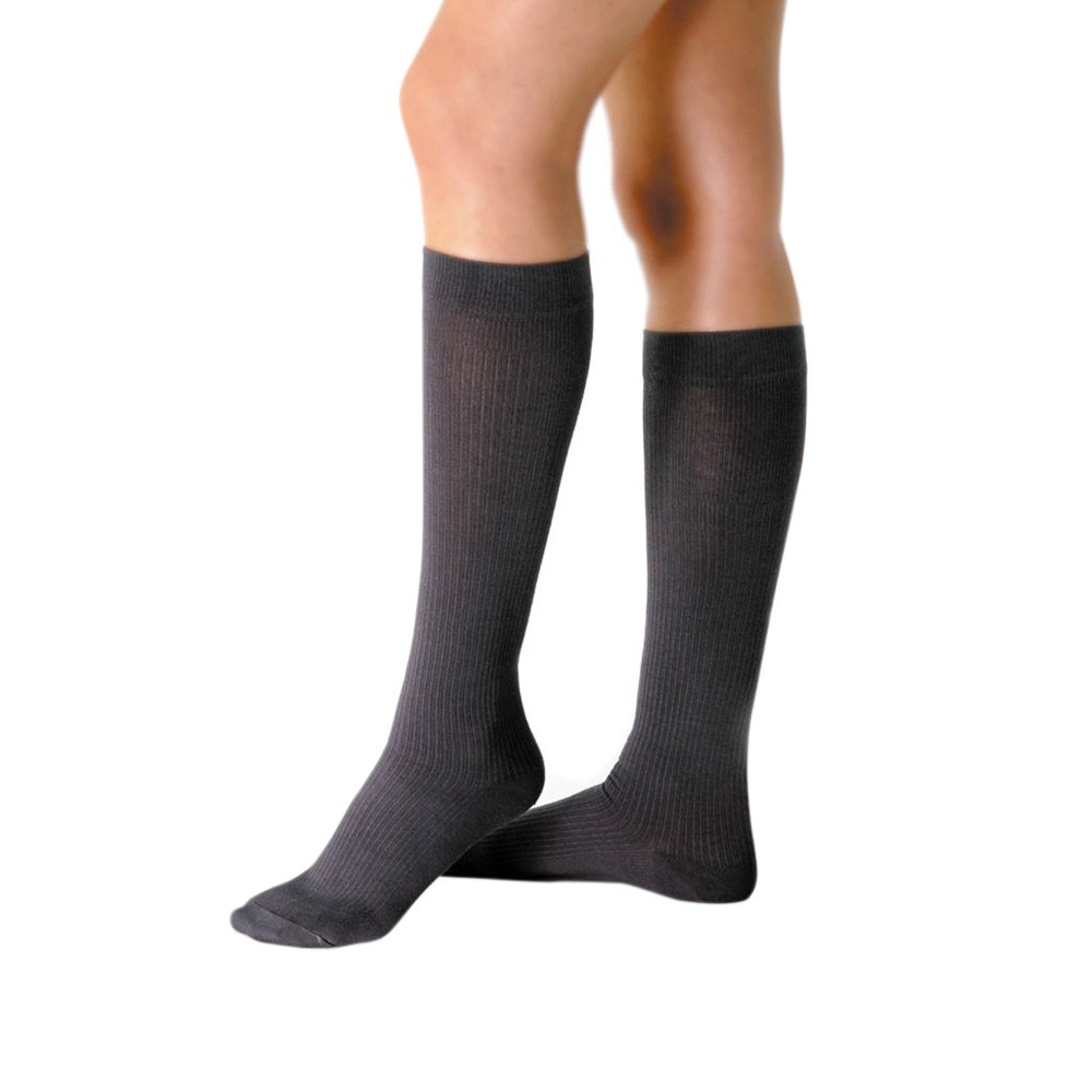 CALCETIN COMP NORMAL 140 NEGRO T.4 C143 Imagen de CALCETIN COMP NORMAL 140 NEGRO T.4 C143